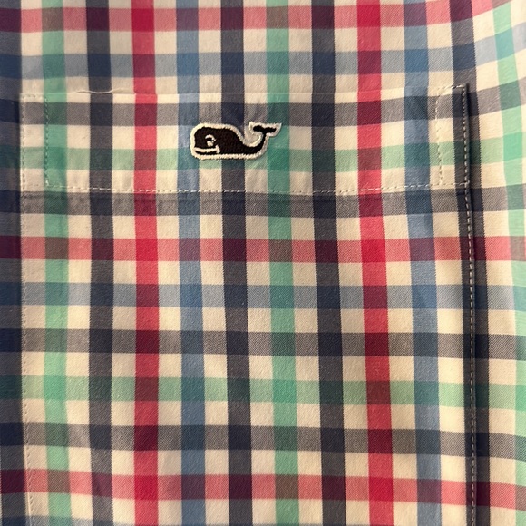 Vineyard Vines Classic Fit Tucker Shirt, 100% cotton, EUC - Picture 2 of 8